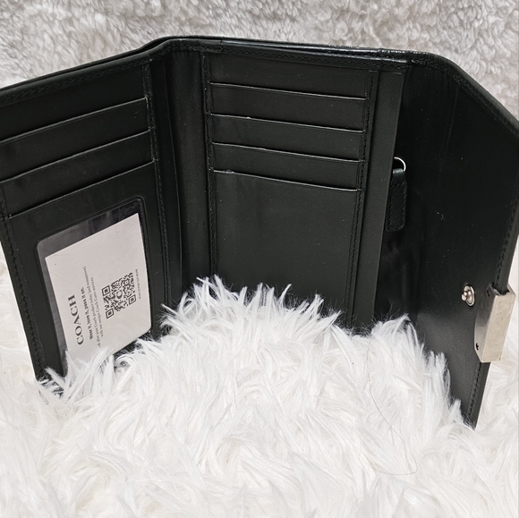 Coach Vintage Snap Leather Olive Green Trifold Wallet Coach Bags - Picture 12 of 16